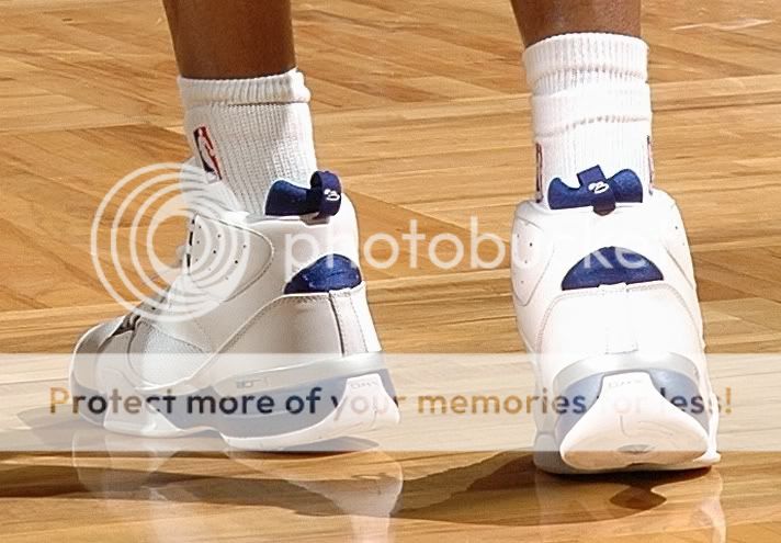 stevefrancis game used signed reebok atr 2nd comi